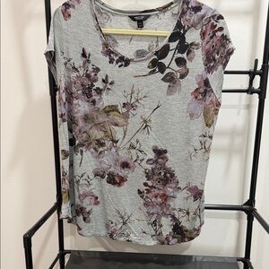 Vera Wang Floral Short Sleeve Top - Gray and Purple